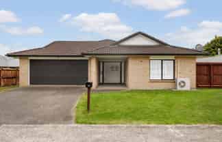 13 Ernest Shackleton Drive, Waiuku