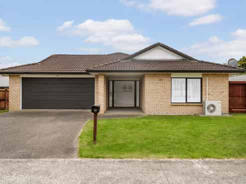 13 Ernest Shackleton Drive, Waiuku