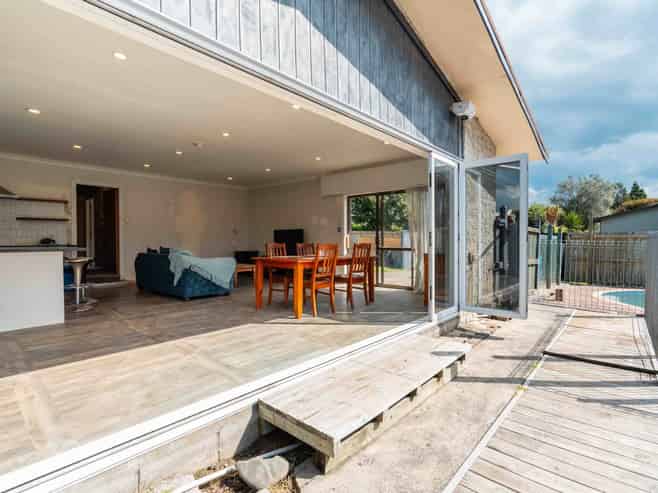 1 Awanui Place, Welcome Bay