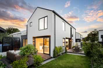 52B Innes Road, Saint Albans