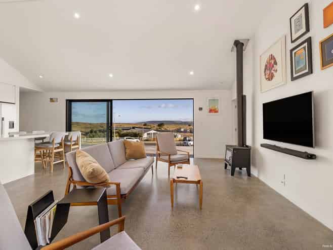 45 Westside Drive, Port Waikato