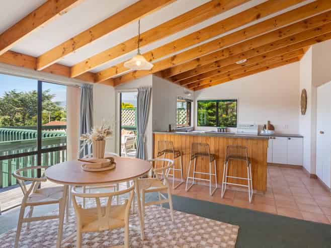 12 Kaitawa Street, WAIKANAE BEACH