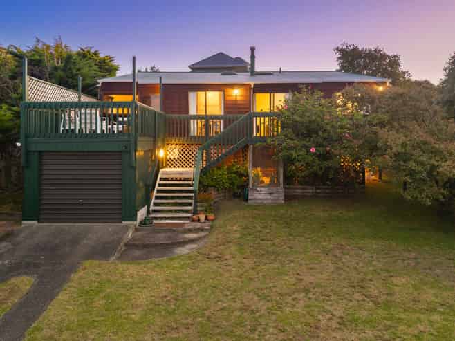 12 Kaitawa Street, WAIKANAE BEACH