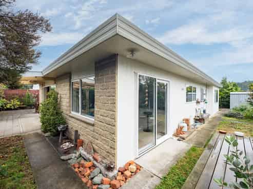 9 Sovereign Street, The Wood