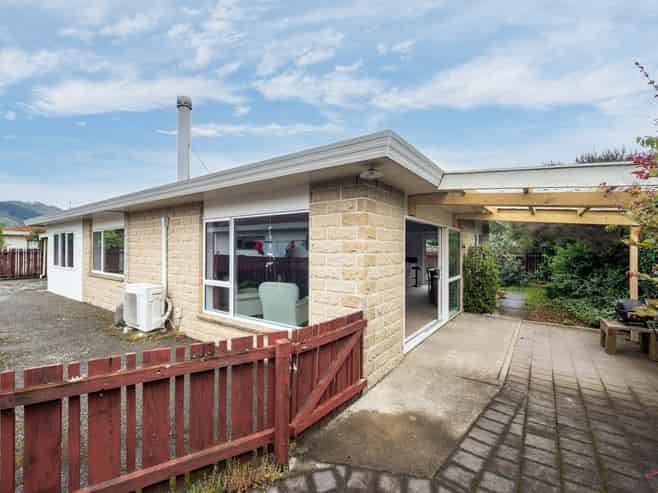 9 Sovereign Street, The Wood