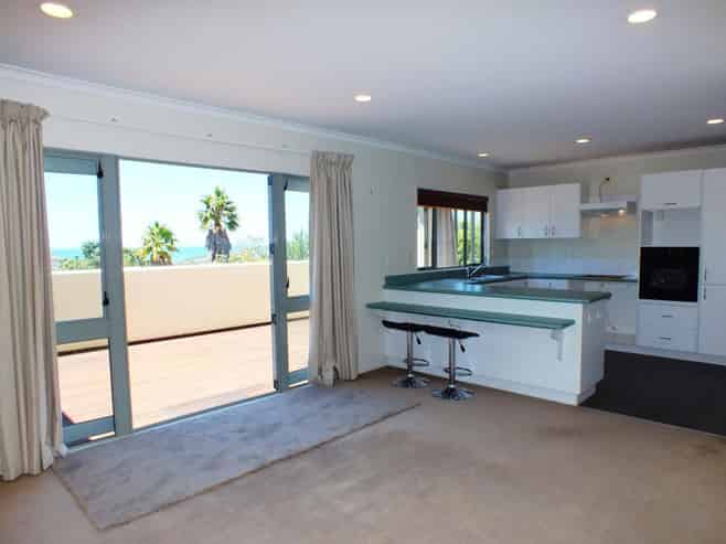 2 Gulf Harbour Drive, Gulf Harbour