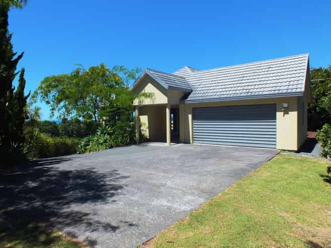 2 Gulf Harbour Drive, Gulf Harbour