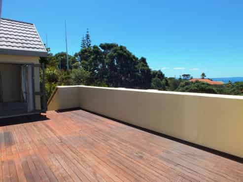 2 Gulf Harbour Drive, Gulf Harbour