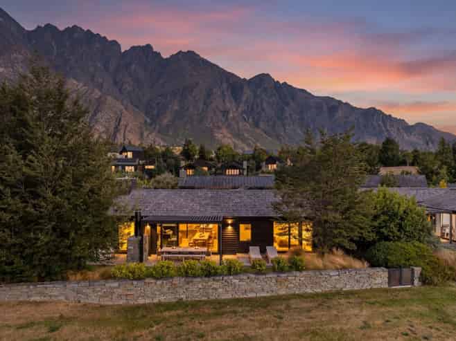 7 Reading Court, Jacks Point