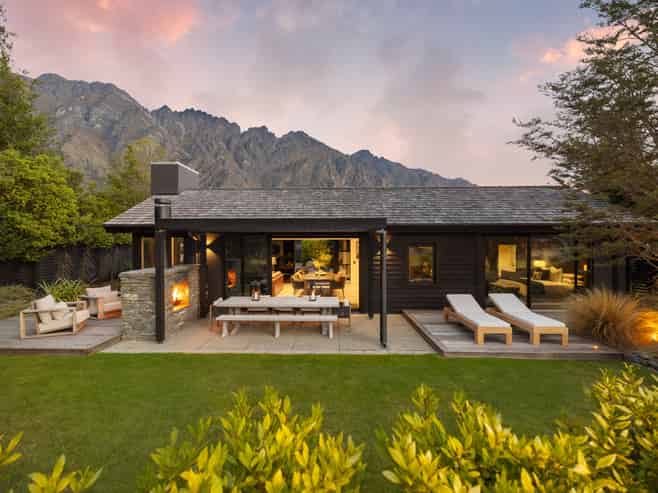 7 Reading Court, Jacks Point