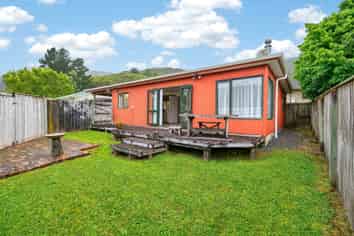 32A Hay Street, Naenae