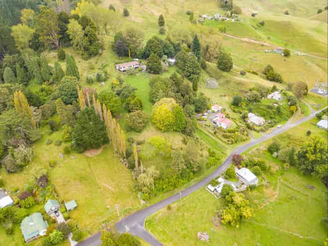 20 and 24 Valley Road, Manunui