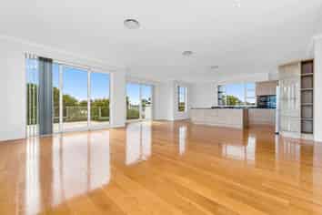 70 Seventh View Avenue, Beachlands