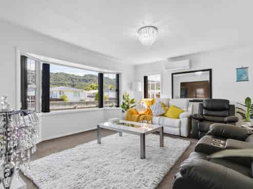 8 Karamu Crescent, Wainuiomata