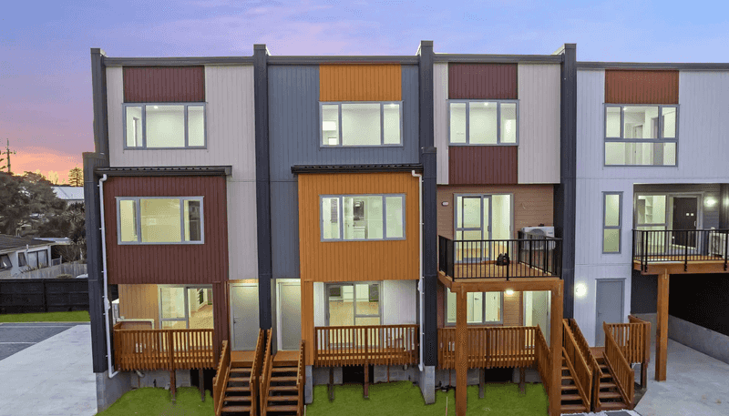 8 Reeves Avenue, Papatoetoe