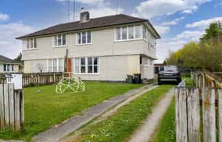 11 Hamilton Street, Pahiatua