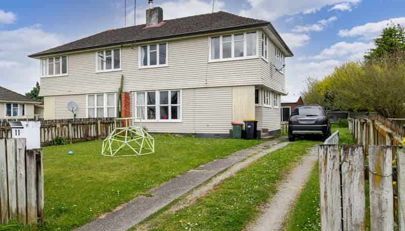 11 Hamilton Street, Pahiatua
