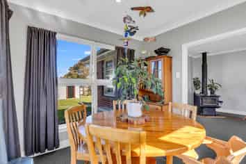 8 Andrew Street, Allenton