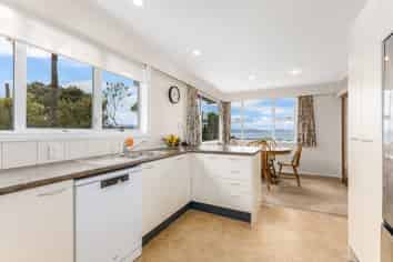 7 Walnut Way, Maungaraki