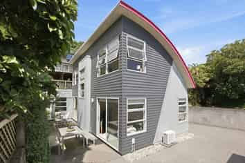 32C Gilbert Street, New Plymouth Central