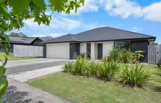 6 Minerva Avenue, Helensville