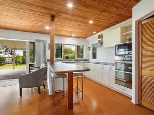 7 Patui Avenue, Thames