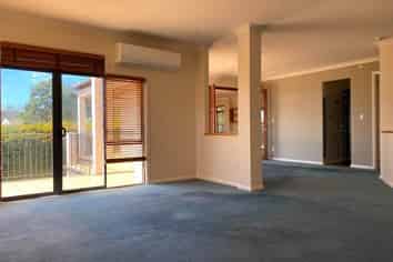 34 Nihill Crescent, Mission Bay