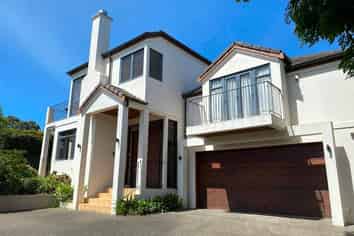 34 Nihill Crescent, Mission Bay