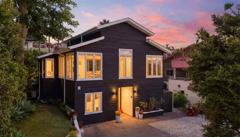 24A Orchard Road, Waiake