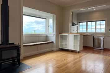 24 Pleasant Road, Glen Eden