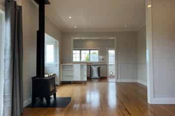 24 Pleasant Road, Glen Eden