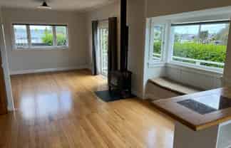 24 Pleasant Road, Glen Eden