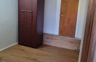 142 Archers Road, Glenfield