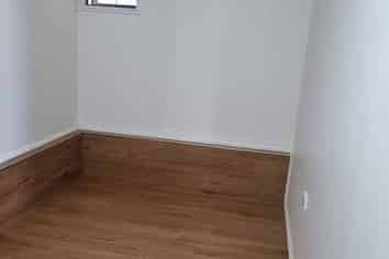 142 Archers Road, Glenfield