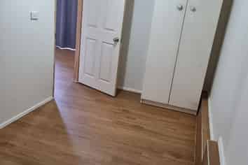 142 Archers Road, Glenfield