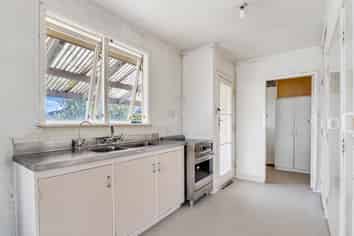 5 Kouma Place, Fairy Springs