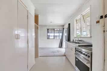 5 Kouma Place, Fairy Springs