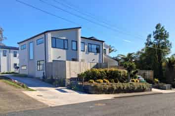 33D Sturges Avenue, Otahuhu