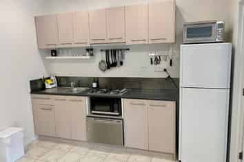 1D/10 Crummer Road, Grey Lynn