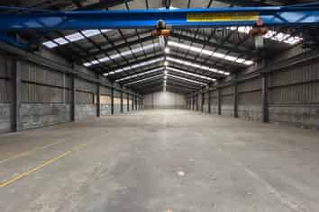Impressive Standalone Warehouse with Offices
