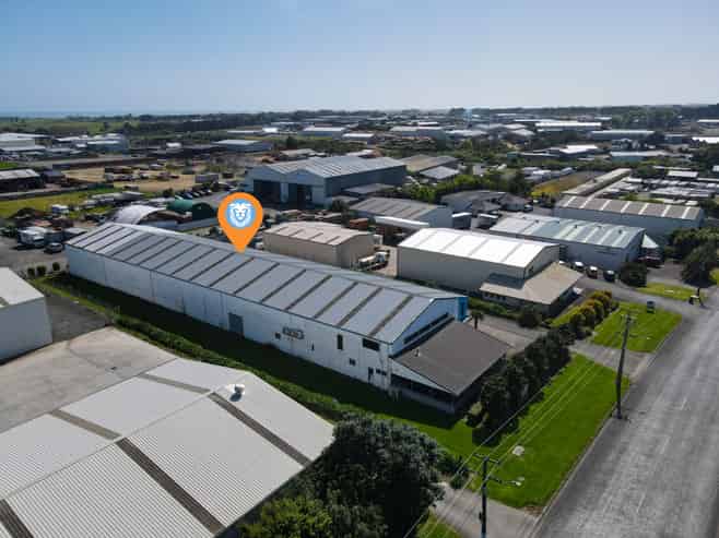 Impressive Standalone Warehouse with Offices
