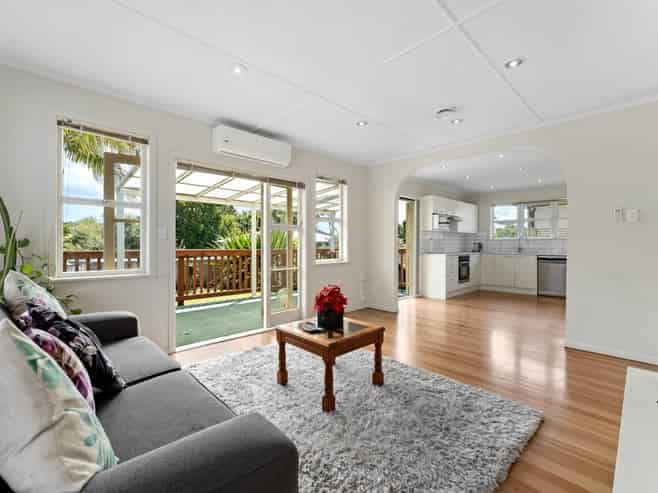 10 Sabulite Road, Kelston