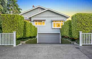 22 St Andrews Road, Epsom