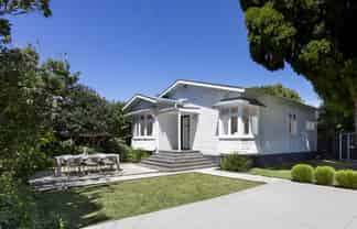 8 Oakley Avenue, Waterview