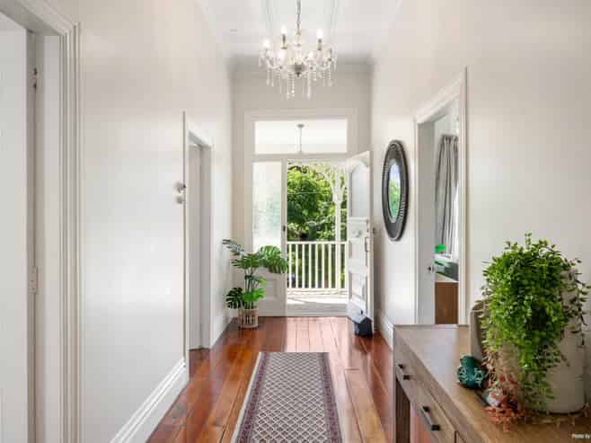 44 Leslie Avenue, Morningside