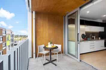 301/11 Vinegar Lane, Grey Lynn