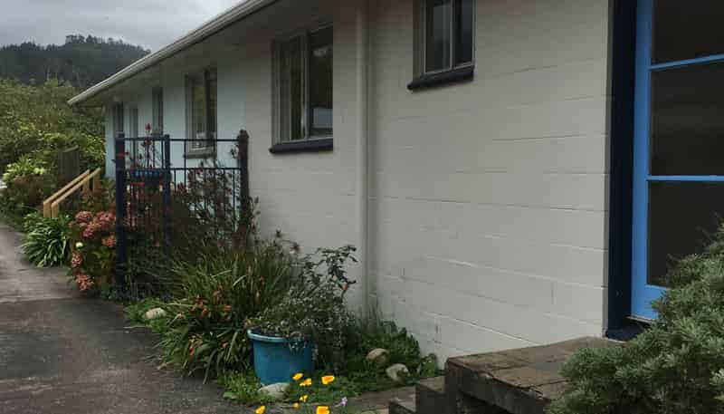 20 Blue Mountains Road, Silverstream