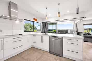 15 Clutha Street, Awatoto