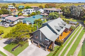 20 The Glebe, Coastlands