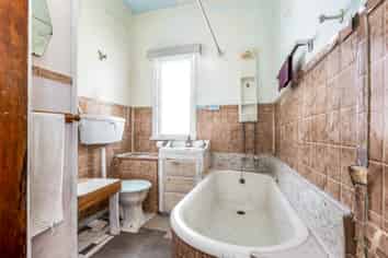 54 Yule Street, Kilbirnie